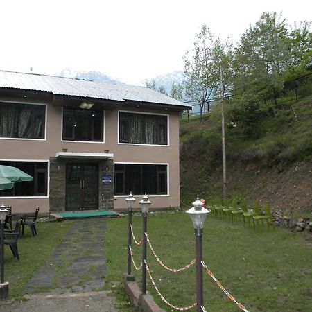 Dreamland Kashmir Cottage Pahalgam Exterior photo